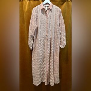 Zara Dress. Maxi Length. Barely worn. Size L.